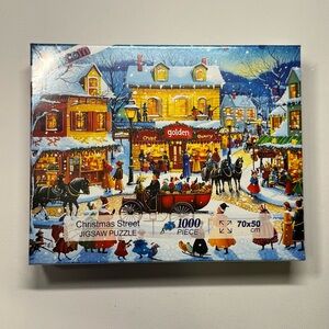 Golden Christmas Street Jigsaw Puzzle